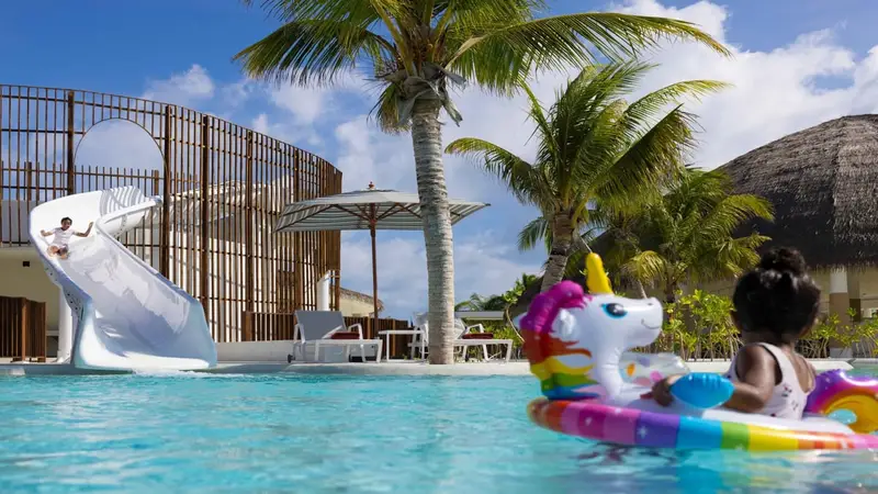 Centara Mirage Lagoon Maldives - 4-Star Maldives Resort