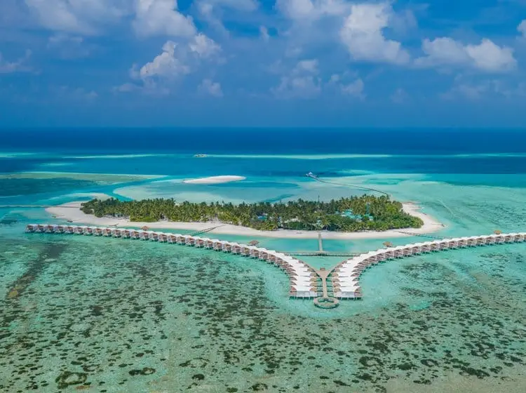 Cinnamon Hakuraa Huraa Maldives