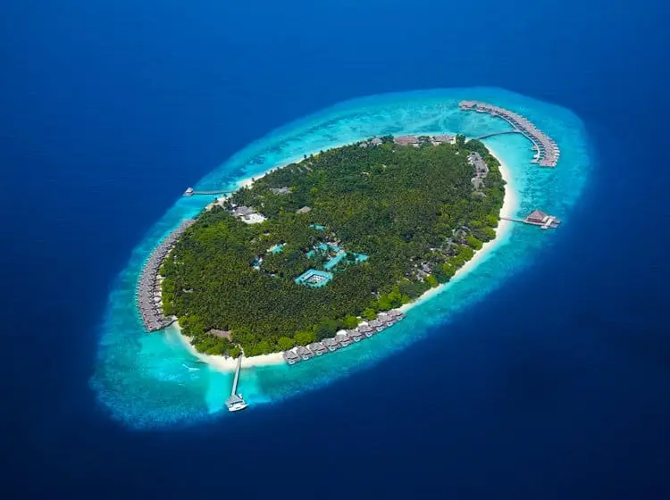 Dusit Thani Maldives