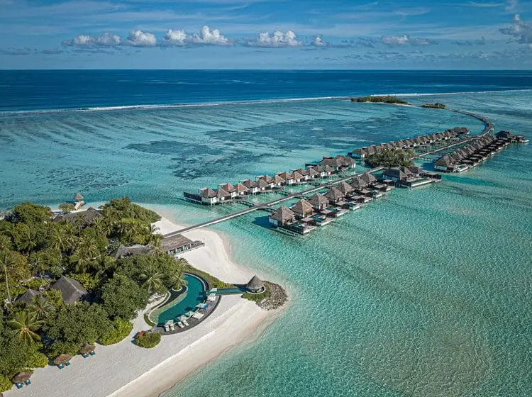 Four Seasons Resort Maldives at Kuda Hura