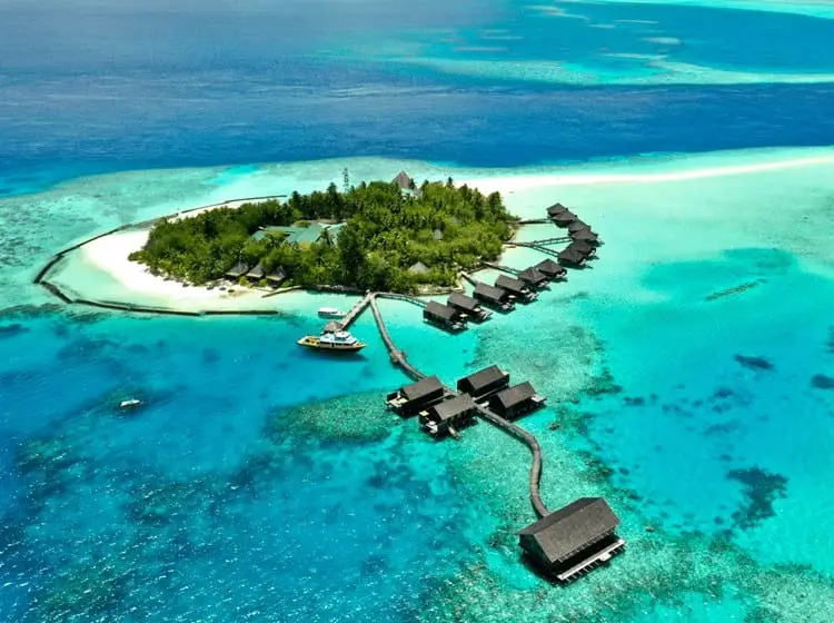  Gangehi lsland Resort