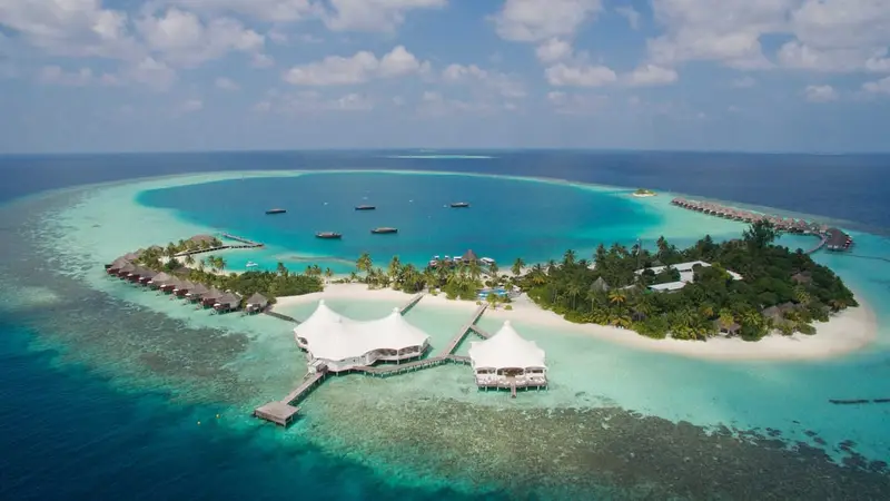 Safari island - 4-Star Maldives Resort