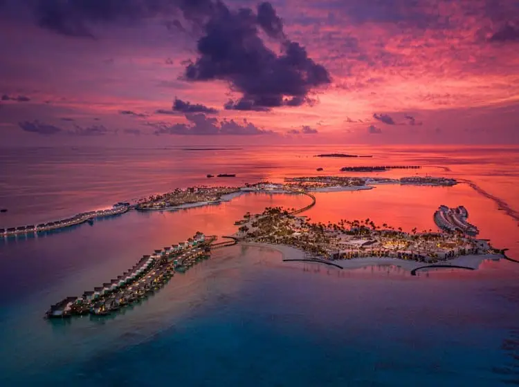 SAii Lagoon Maldives, Curio Collection by Hilton